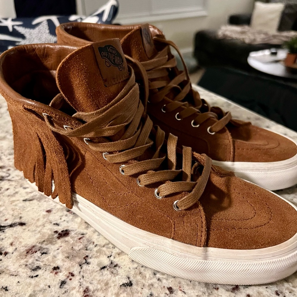 Vans Men's/Women's SK8-HI Moc Brown Suede High-Top Fringed Sneakers